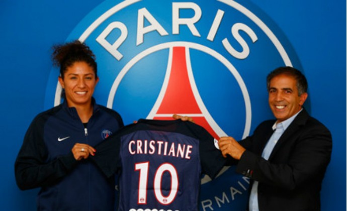 Cristiane PSG (Foto: Reprodução / Twitter)