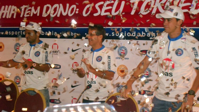 Maxi e Emanuel Biancucchi; Bahia; Osni (Foto: Thiago Pereira)
