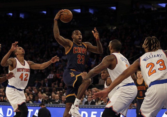 LeBron James, Cleveland Cavaliers x New York Knicks, NBA (Foto: Reuters)
