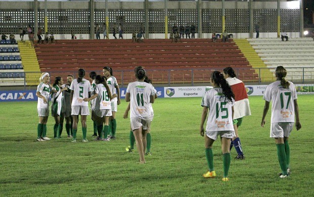 Iranduba Am Encara O Tiradentes Pi Em Jogo Da Vida No Br Feminino