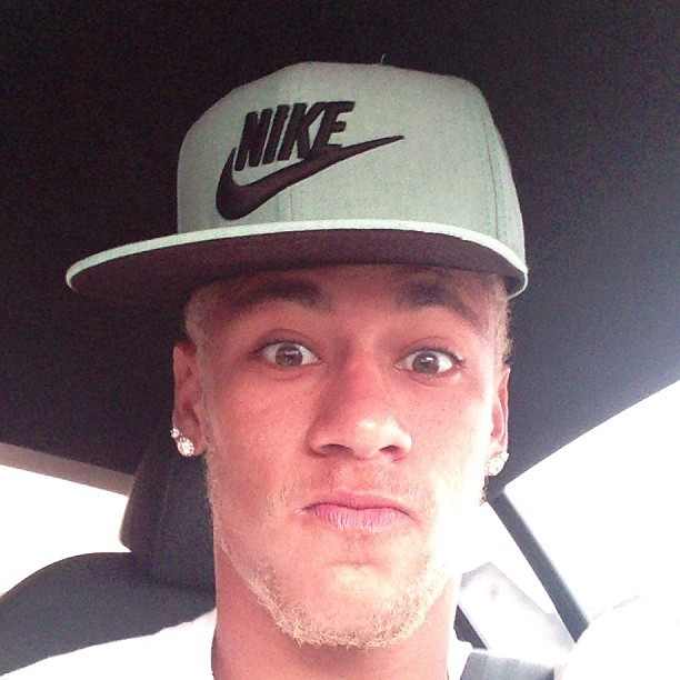 Neymar chegando ao treino do Peixe (Foto: Reprodução/ Instagram)