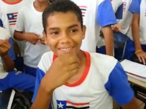 G1 - Adolescente imita Luan Santana e sonha encontrar com ídolo - notícias em Maranhão - eduardo_mendes