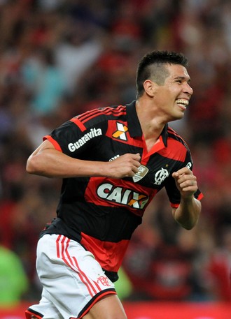 Caceres gol Flamengo x Atletico-MG (Foto: André Durão / Globoesporte.com)