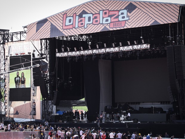 Vista do palco principal do Lollapalooza 2016 (Foto: Caio Kenji/G1)