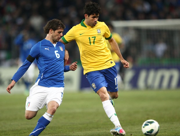 Diego Costa, Brasil x Italia (Foto: Mowa Press)
