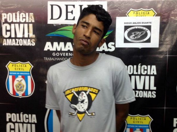 Homem foi preso e confessou ter cometido cinco homicídios (Foto: Jamile Alves/G1 AM)