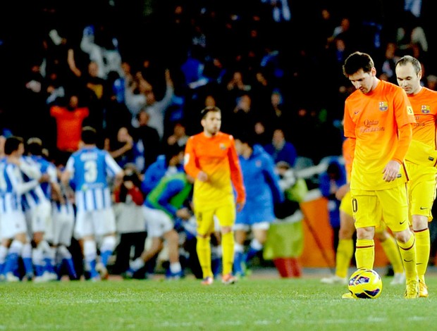 Messi lamenta derrota do Barcelona para o Real Sociedad (Foto: AFP)