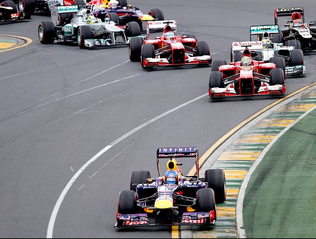 largada GP da Austrália (Foto: Agência Reuters)