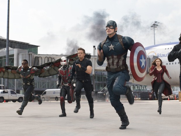 Capitão América recruta alguns dos Vingadores para lutar ao seu lado em 'Guerra Civil' (Foto: Divulgação/Marvel)