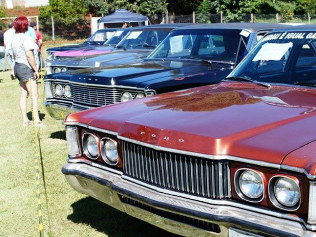 Cerca de 200 carros antigos estarão expostos na festa (Foto: Vanderlei Morais/ Arquivo pessoal)