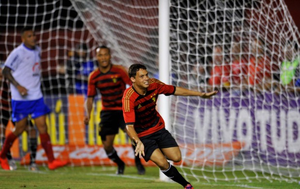 Sport x Bahia - gol Mike (Foto: Aldo Carneiro/ Pernambuco Press)