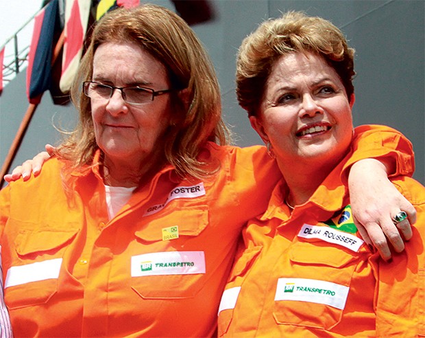 AMIGAS Graça Foster com Dilma Rousseff.  A presidente  encontra dificuldades  para demitir uma  auxiliar de confiança (Foto: Diego Nigro/JC Imagem)