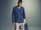Neymar posa com roupa igual a do filho: 'Saudade do meu pequeno'