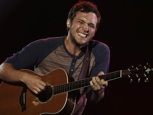 'Muito obrigado, tenham uma ótima noite', se despediu Phillip Phillips. (Foto: Ricardo Moraes/Reuters)