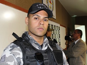 Capitão Felipe da Força Tática da Polícia Militar de Paulistana comandou a operação (Foto: Gil Oliveira/ G1)