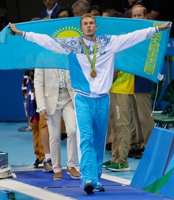 Dmitriy Balandin espera que seu feito ajude a desenovlver a natação no Cazaquistão (Foto: Getty Images)