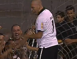 Corinthians, de Danilo, vence São José pela Liga Futsal (Foto: Reprodução SporTV)