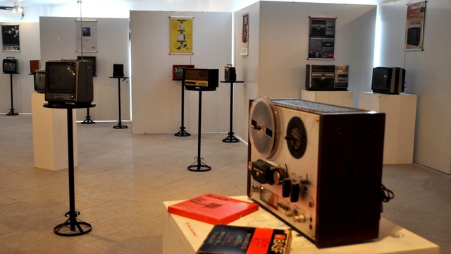 Exposição reúne acervo sobre história do rádio (Foto: Divulgação/ Lauro Vasconcelos) Exposição reúne acervo sobre história do rádio (Foto: Divulgação/ Lauro Vasconcelos)