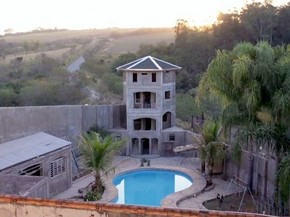 Familia De Jose Rico Projeta Museu E Hotel Tematicos No Castelo Do Cantor Piracicaba E Regiao G1