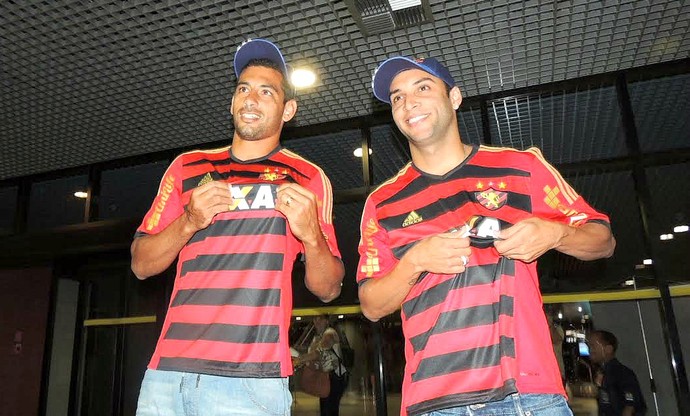 Diego Souza e Ibson Sport (Foto: Lucas Liausu)