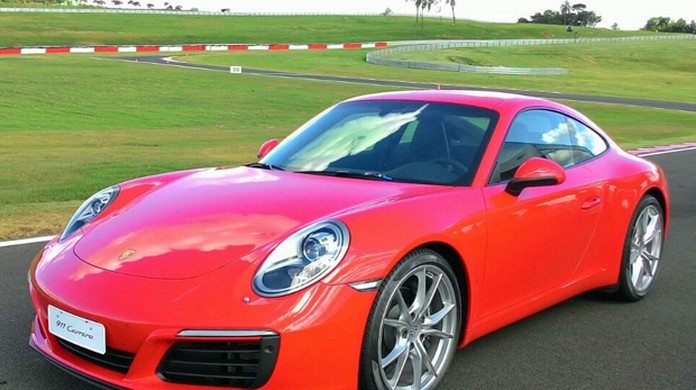Novo Porsche 911 chega ao Brasil com preços entre R$ 509 mil e R