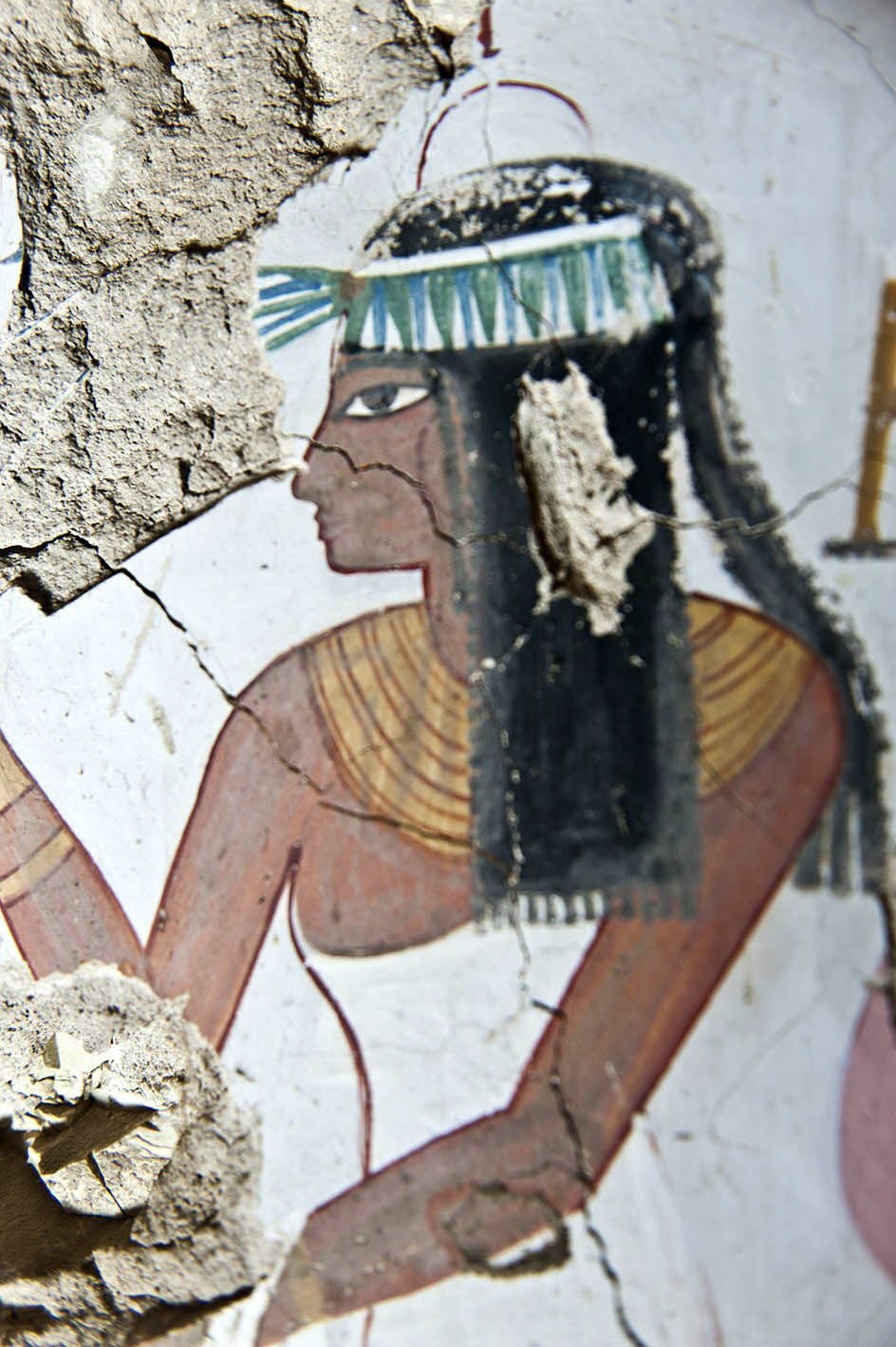 Arqueólogos descobrem túmulo de mais de 3 mil anos no Egito Egito3