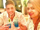 Preta Gil 'brinda ao amor' ao lado do noivo durante férias no Caribe