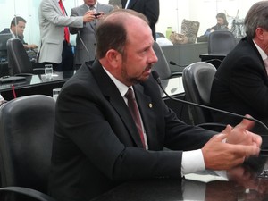 Deputado Estadual Antônio Albuquerque  (Foto: Michelle Farias/G1)