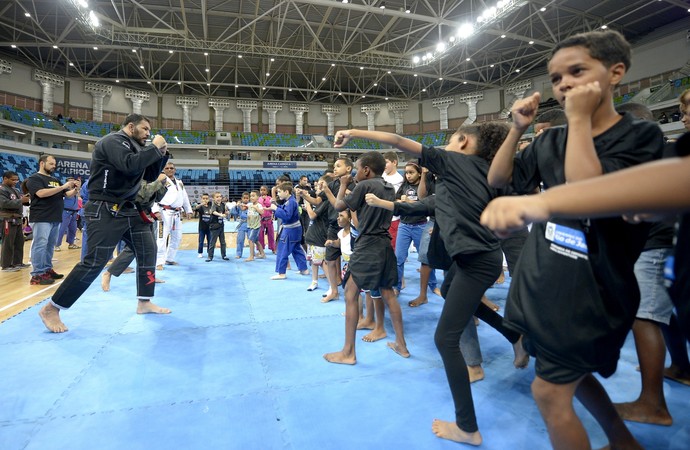 Aula MMA Parque Olímpico (Foto: Alexandre Loureiro)