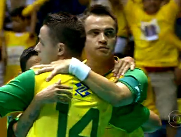 FRAME - futsal Falcão brasil paraguai (Foto: TV GLOBO) FRAME - futsal Falcão brasil paraguai (Foto: TV GLOBO)