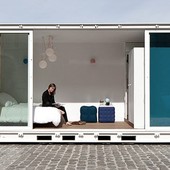 Hotel em contêiner vira hospedagem de luxo (Reprodução/Sleeping Around)