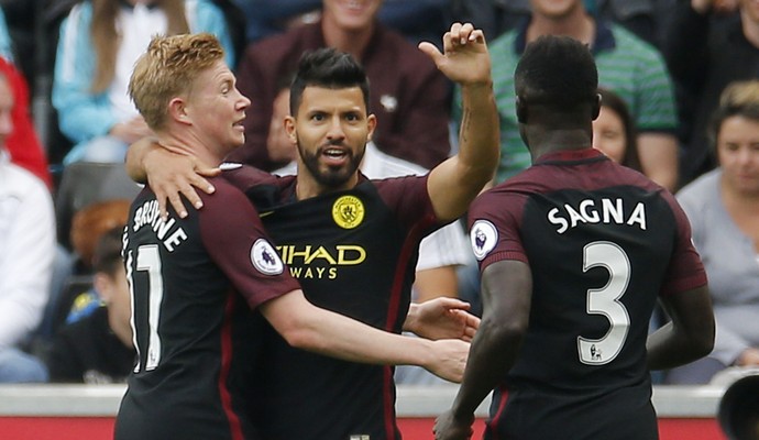 Aguero gol Manchester City x Swanse (Foto: Reuters)