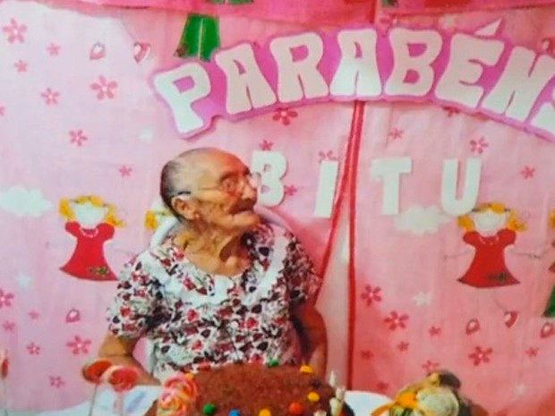 Vitorina completou 99 anos há três meses. A idosa morreu no Hospital Walfredo Gurgel nesta terça. (Foto: Reprodução/Inter TV Cabugi)