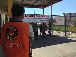 Agente penitenciário não concorda com segurança no CDP de Suzano (Foto: Carolina Paes/G1)