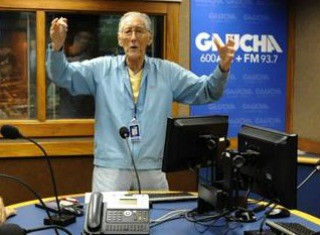 Glênio Reis tinha mais de 50 anos de carreira no rádio (Foto: Reprodução/Facebook)