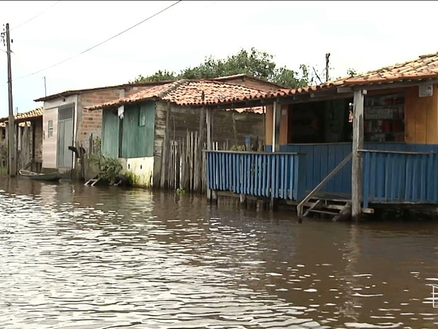 Ribeirinhos temem elevação do nível do Rio Pindaré (Foto: Reprodução/TV Mirante)