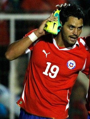 Sebastian pinto chile comemora gol paraguai amistoso (Foto: Agência AFP)
