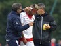 Jogador francês reimplanta pedaço da orelha após lesão em campo