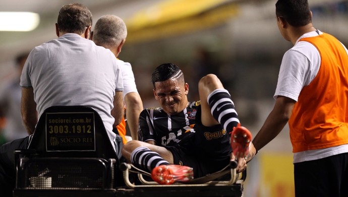 Love é igual ao Luciano 'manco', diz Rizek, ao comparar dupla do Timão