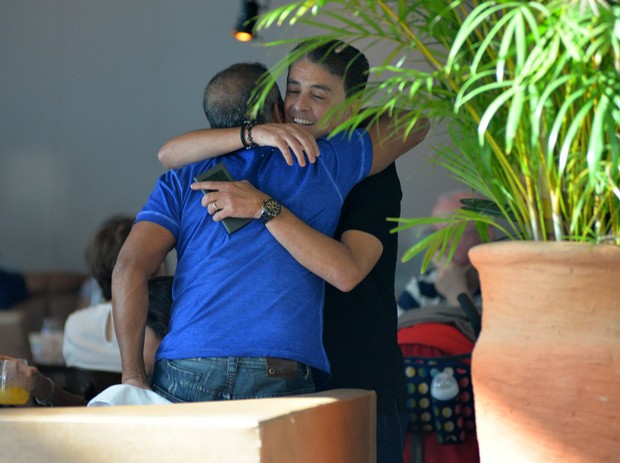 Bebeto encontra Romário em shopping do Rio (Foto: William Oda / AgNews)