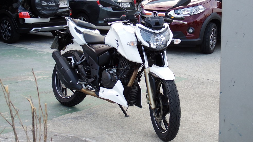 TVS 200 Apache (Foto: Cassio Narciso / VC no G1)