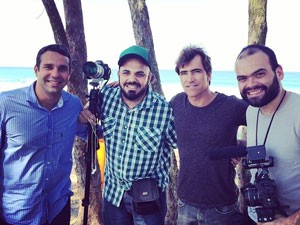 Da esquerda para a direita: Carlos Percol, Marcelo Lyra, o surfista Carlos Burle e Alexandre Severo (Foto: Reprodução/Instagram)