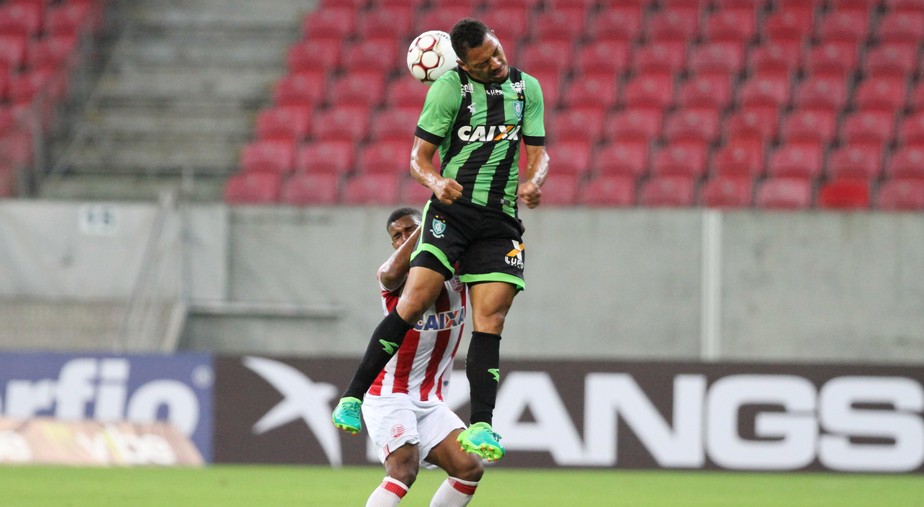 Americanos comemoram empate fora de casa, mas lamentam falta de força ofensiva