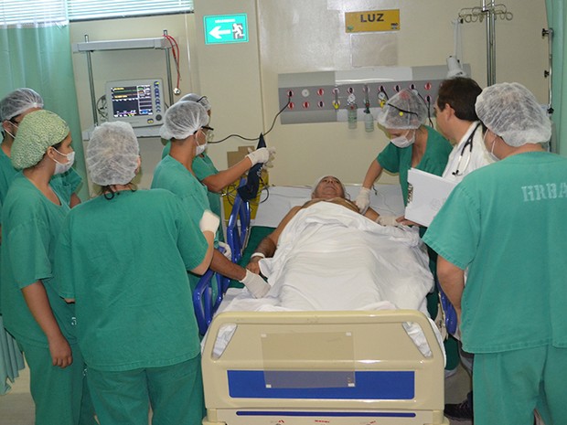 Primeiro paciente que foi atendido na nova instalação fez um cirurgia de angioplastia (Foto: Geovane Brito/G1)