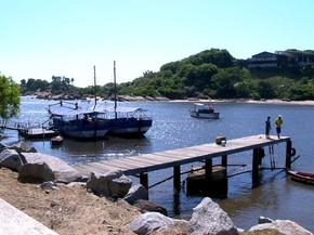 Policial de folga atira e fere 2 pessoas na festa de Réveillon em Vitória (Foto: Reprodução/TV Gazeta)