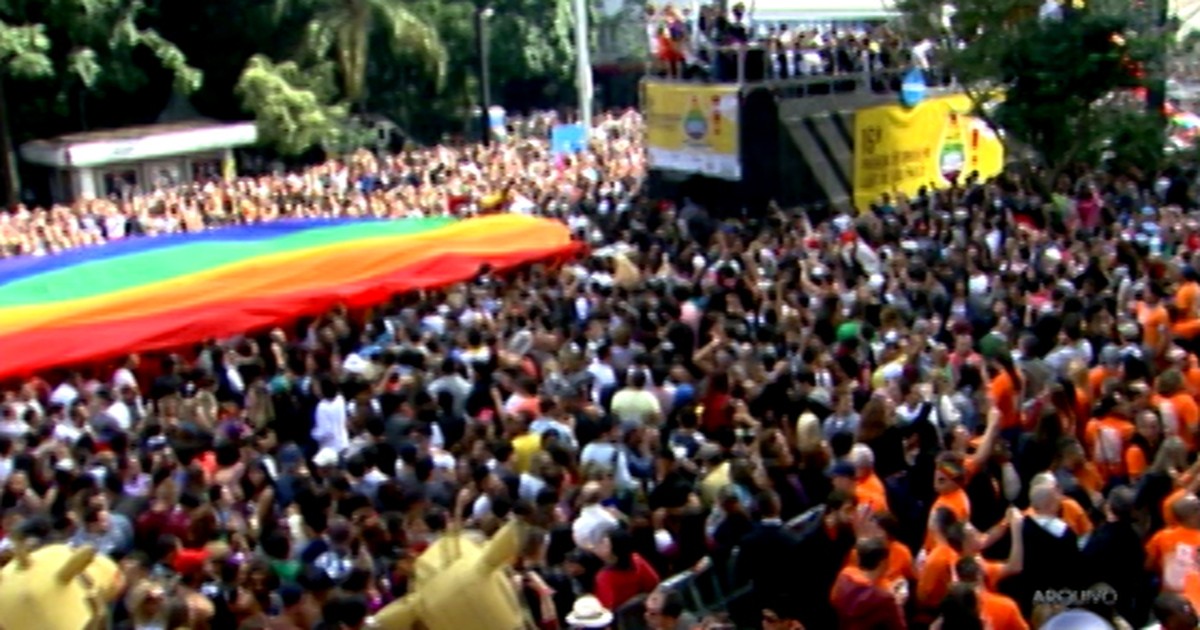 G Parada Gay Deste Ano Em Sp Ter Show De Daniela Mercury Not Cias Em S O Paulo