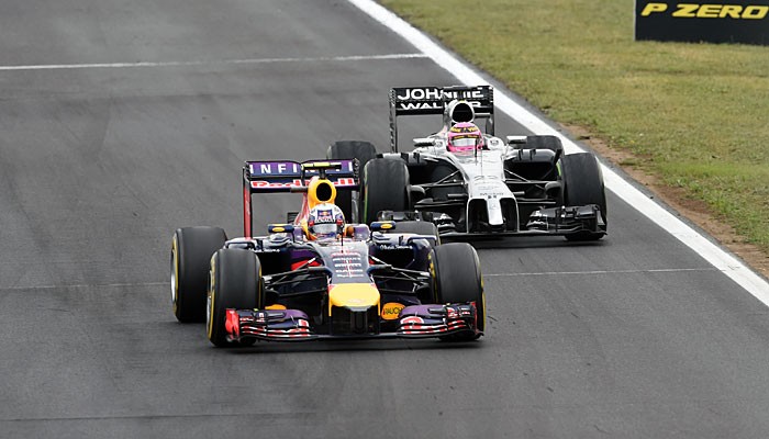 Daniel Ricciardo ultrapassagem Hungria