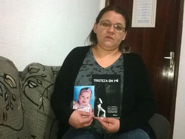 Daniele Toledo do Prado mãe acusada por matar filha com cocaína na mamadeira e depois inocentada em Taubaté (Foto: Poliana Casemiro/G1)