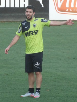 Leandro Donizete, volante do Atlético-MG (Foto: Guilherme Frossard)
