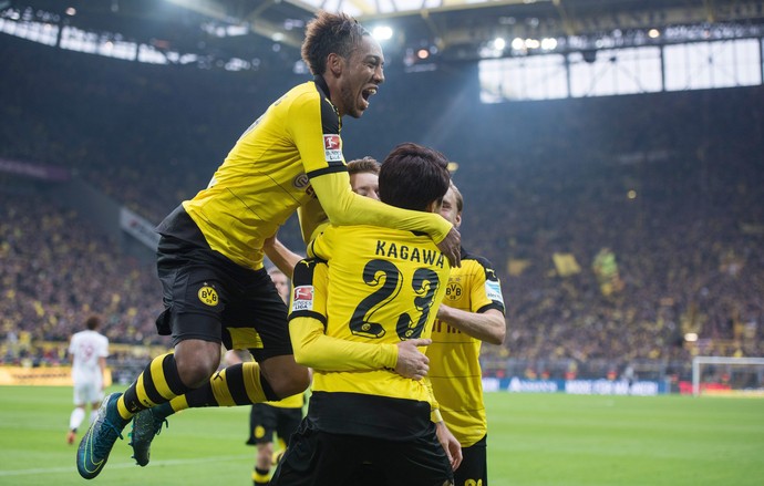 Aubameyang comemora gol do Borussia Dortmund (Foto: EFE/EPA/Bernd Thissen)